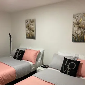  Apartamento Hermoso En El Rodadero, A Tan Sólo Cuadra De La Playa! Colombia